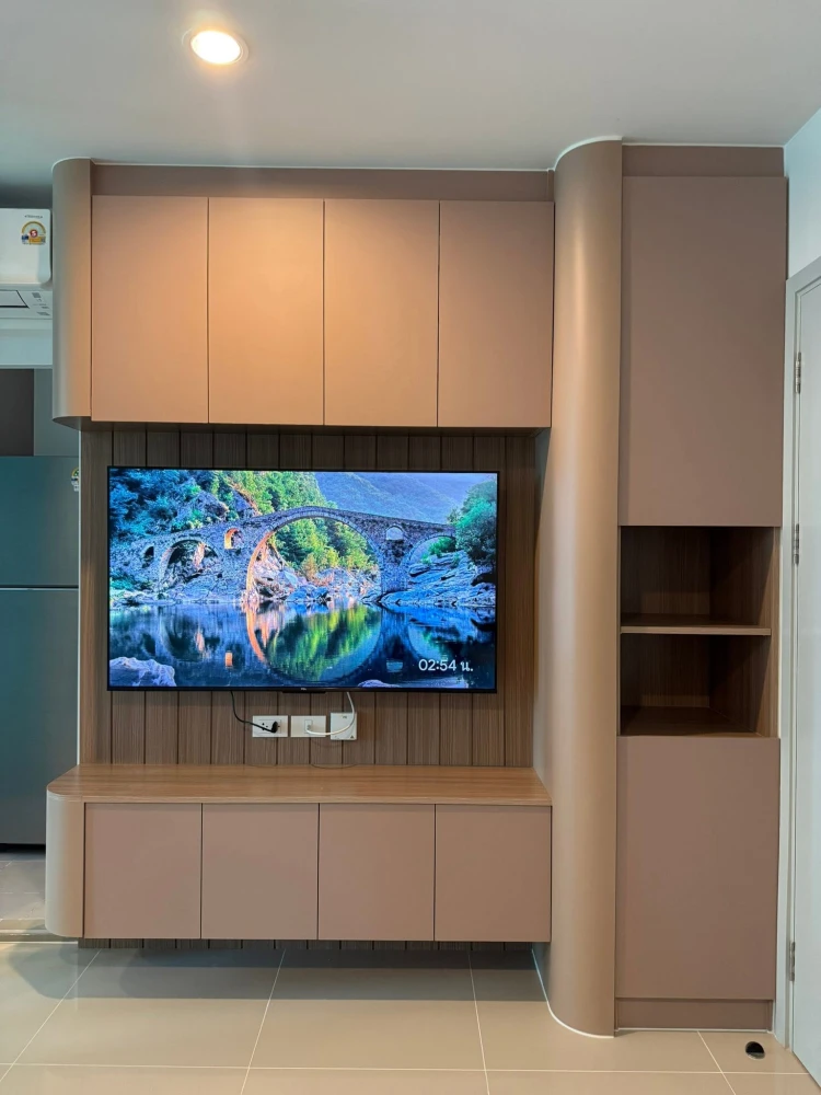 Condo for rent at Regent Home Bangna. Extra wide frontage, built-in minimalist furniture, beautiful design. Book today!