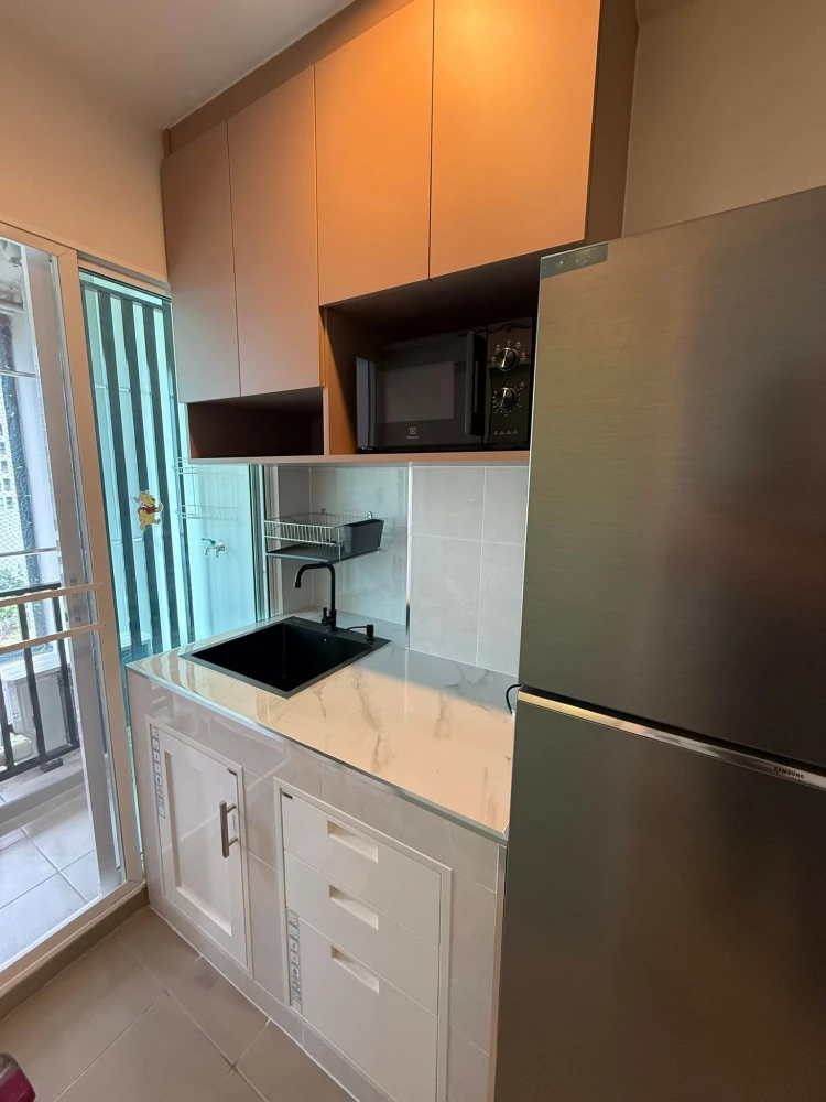 Condo for rent at Regent Home Bangna. Extra wide frontage, built-in minimalist furniture, beautiful design. Book today!