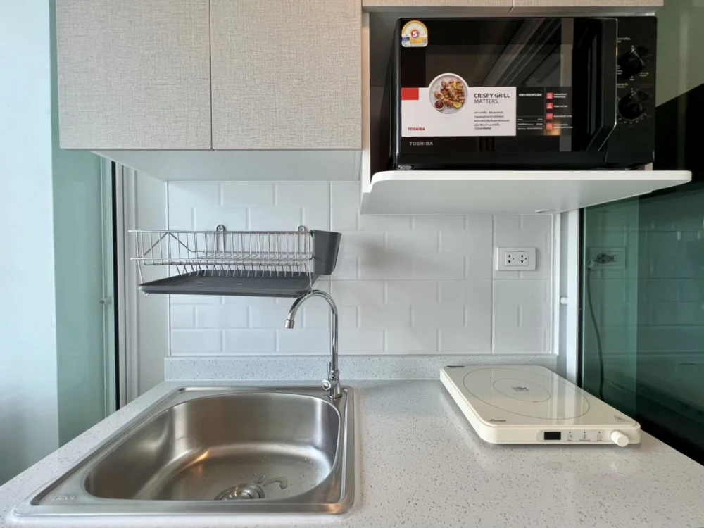 Condo for rent at Regent Home Bangna. The unit is partitioned into separate areas, fully furnished with appliances. Book now before it's too late!