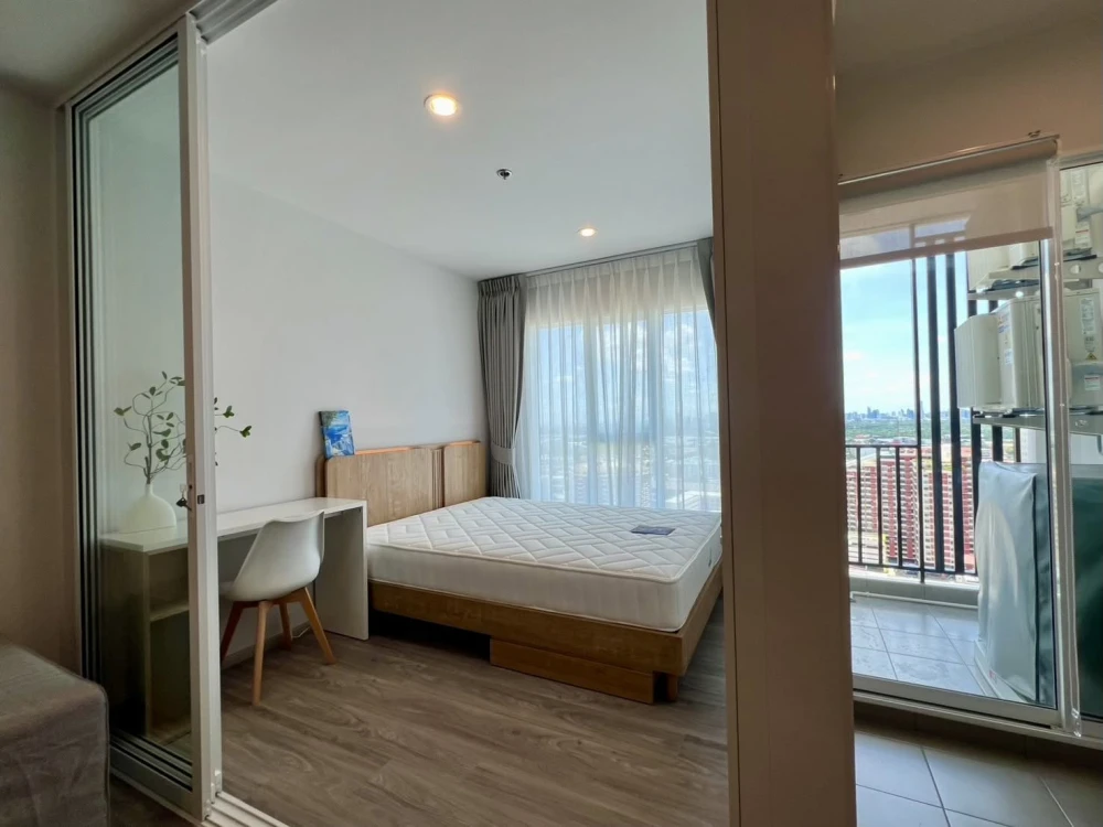 Condo for rent at Regent Home Bangna. The unit is partitioned into separate areas, fully furnished with appliances. Book now before it's too late!