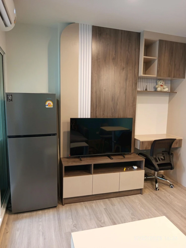 Condo for rent at Regent Home Bangna. Features a well-partitioned layout with clearly defined zones. Great value—book yours today!