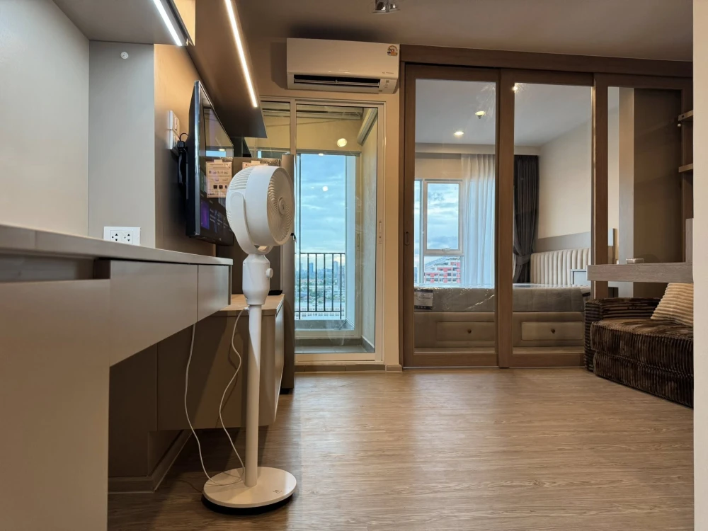 ให้เช่าคอนโด Regent Home Bangna ห้องน่าอยู่ เฟอร์ เครื่องใช้ไฟฟ้าครบ มาแต่ตัวเข้าออยู่ได้เลย อย่าพลาด