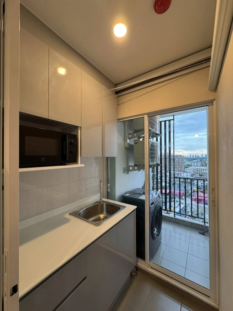 ให้เช่าคอนโด Regent Home Bangna ห้องน่าอยู่ เฟอร์ เครื่องใช้ไฟฟ้าครบ มาแต่ตัวเข้าออยู่ได้เลย อย่าพลาด