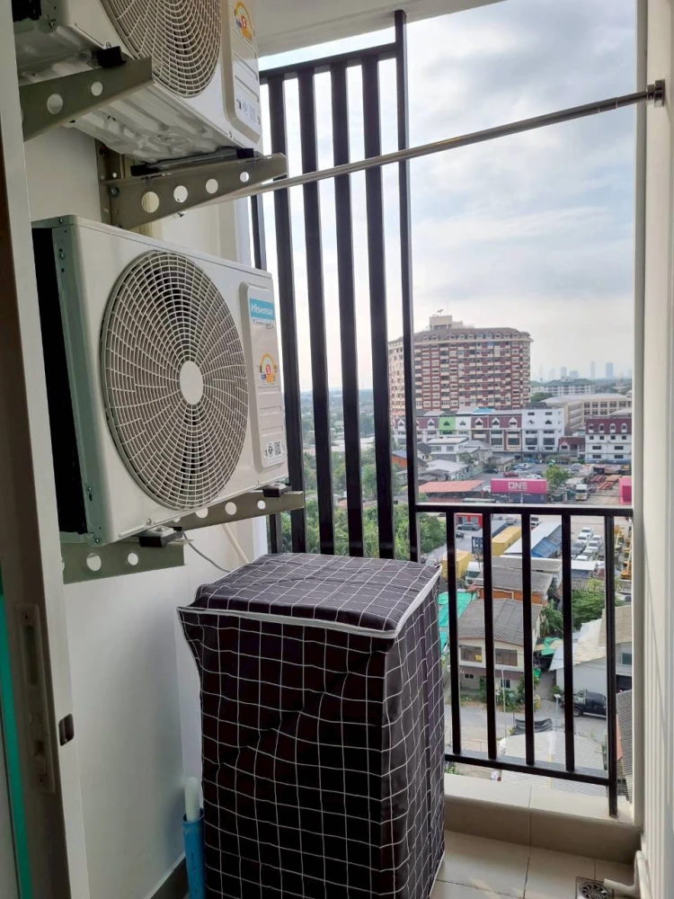Condo for rent at Regent Home Bangna. Nice unit, fully furnished with appliances, at an affordable price. You don't want to miss this opportunity!