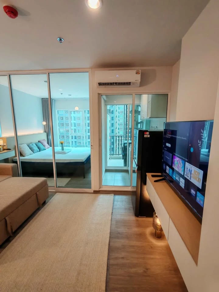 Condo for rent at Regent Home Bangna—move-in ready and fully equipped with amenities. Great price—book yours now!