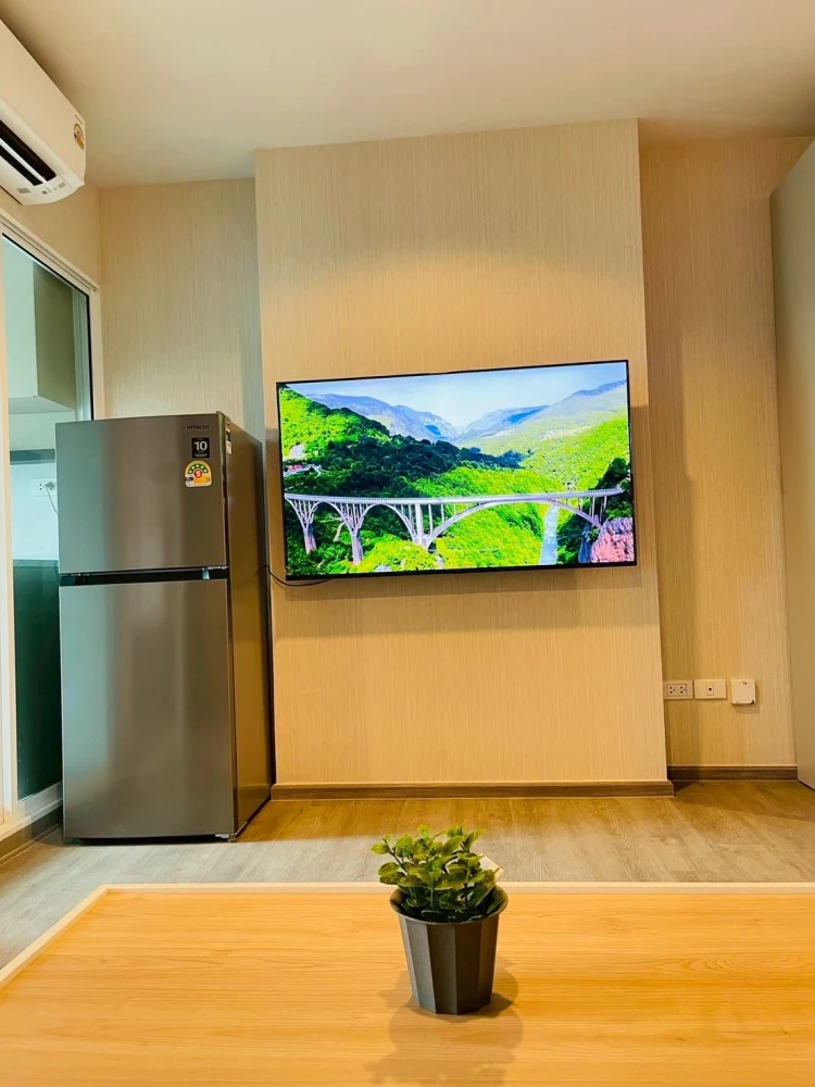 Condo for rent at Regent Home Bangna. Ready to move in, fully furnished with appliances. Amazing price! Book now!