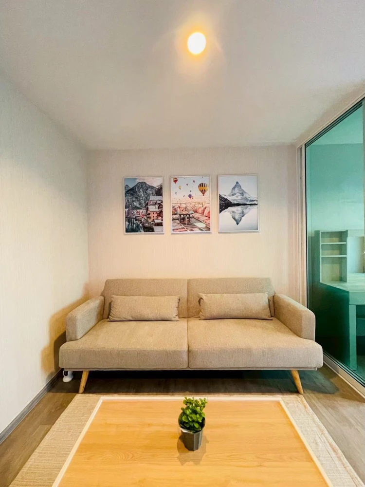Condo for rent at Regent Home Bangna. Ready to move in, fully furnished with appliances. Amazing price! Book now!