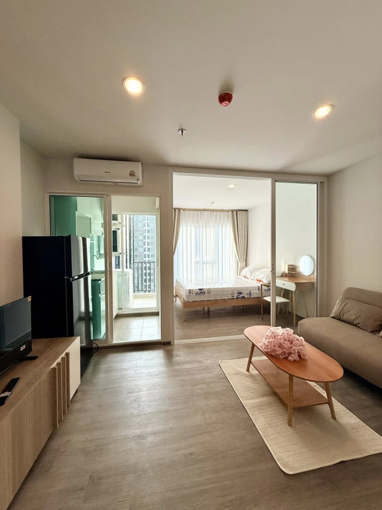 Condo for rent: Regent Home Bangna, beautifully decorated room, high floor, great view, great price, you'll regret it if you miss it.
