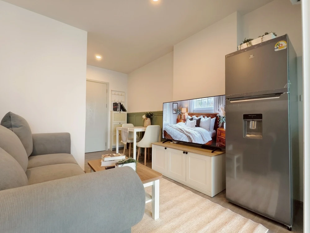 Condo for rent: Regent Home Bangna, beautifully decorated room, well-built-in, great price, hurry and reserve now.