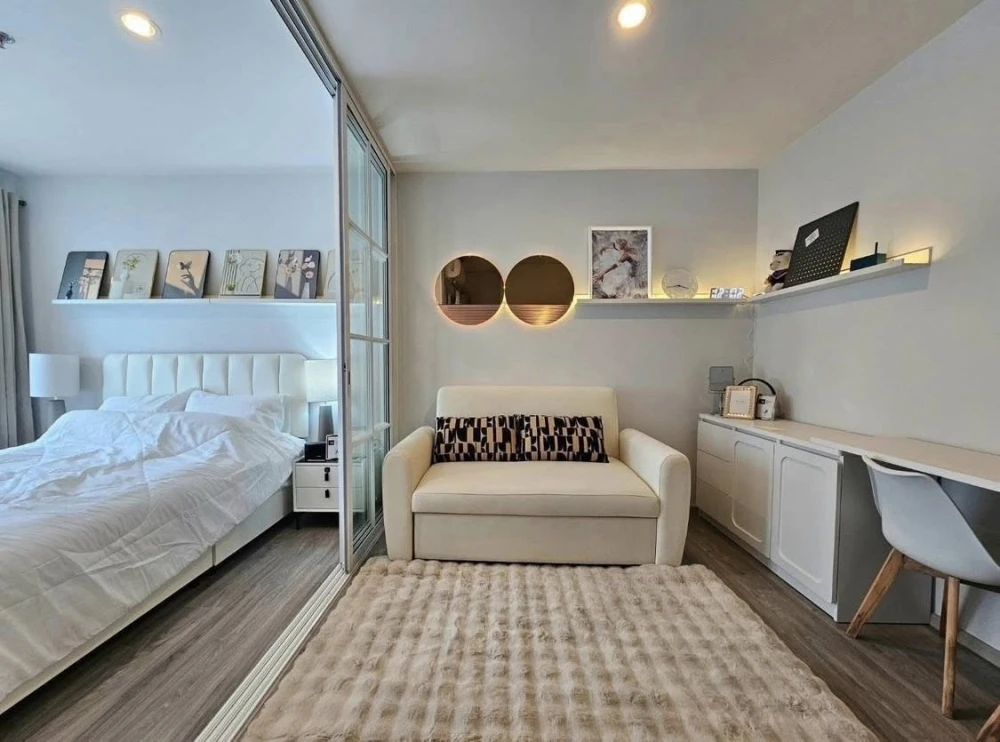 ให้เช่าคอนโด Regent Home Bangna ห้องแต่งพร้อมอยู่ กั้นแยกเป็นสัดส่วน มาจับมาจองได้แล้ววันนี้ อย่าพลาดเด็ดขาด