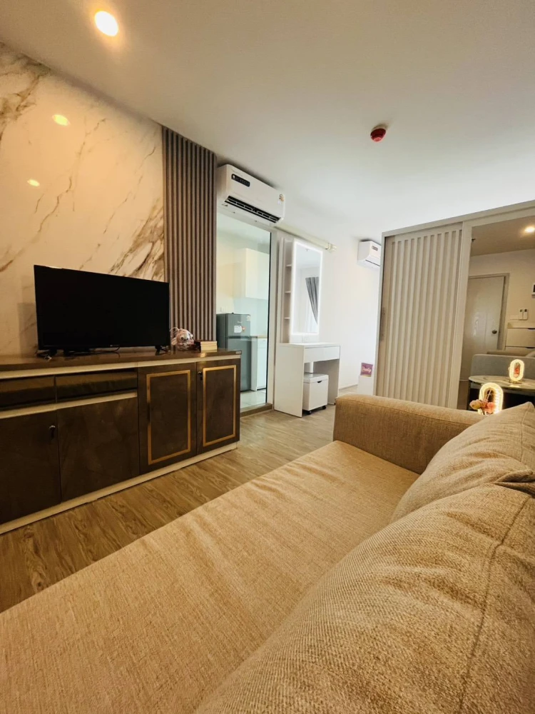 Condo for rent at Regent Home Wutthakat. Ready to move in, fully furnished, great price. Book today!