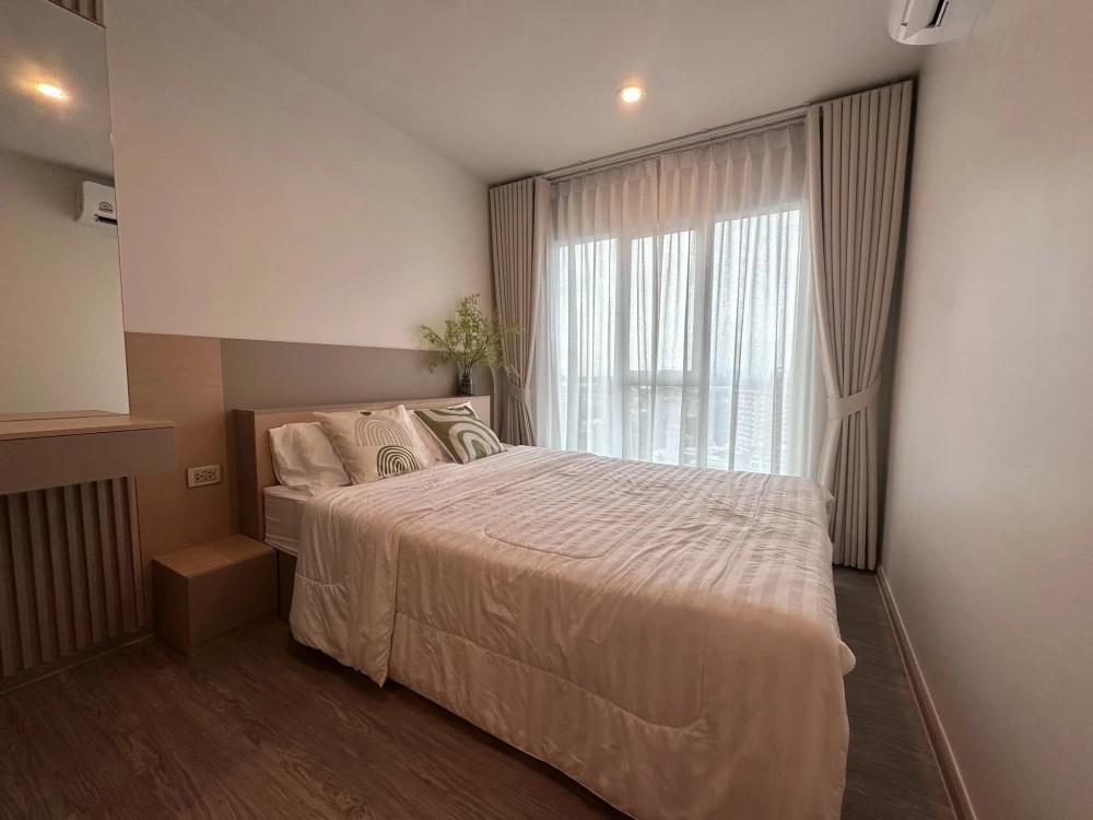 Condo for rent: Regent Home Bangna, fully furnished, ready to move in, complete with furniture and appliances, just bring your bags and move in.