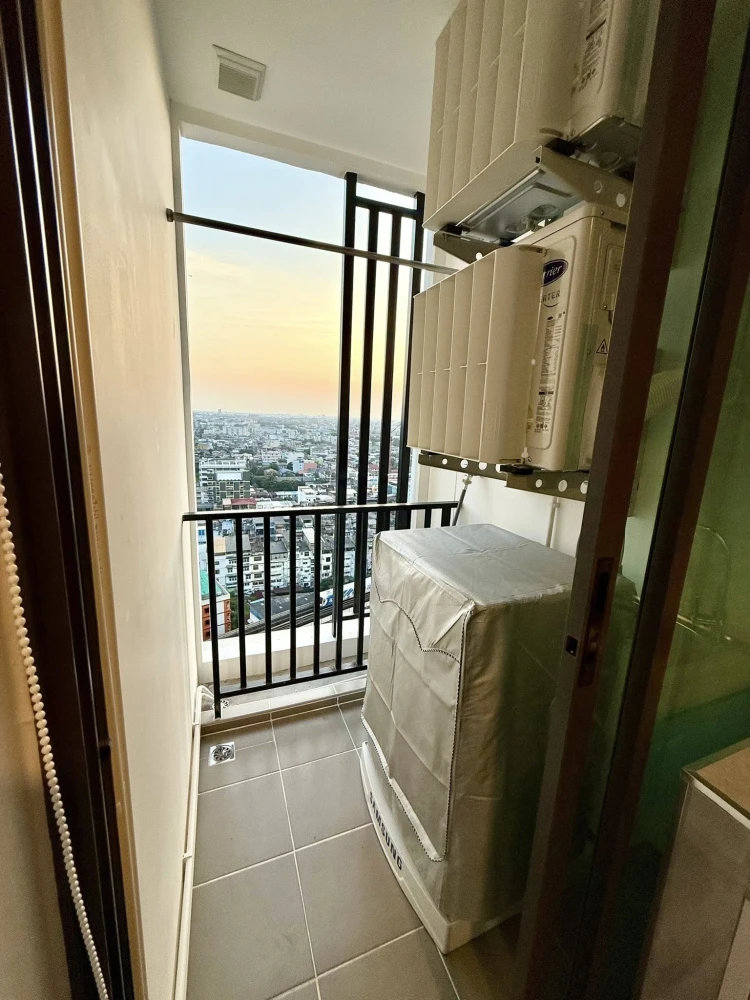 Condo for rent, Regent Home, Wutthakat, 20th floor, beautiful open view, no buildings blocking, walk to BTS, closest, hurry and reserve now, don't mis