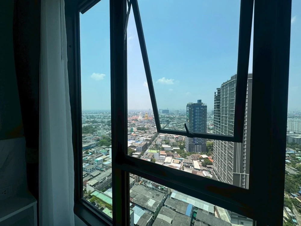 Condo for rent, Regent Home Wutthakat, north-facing unit with view of the Phra Pathom Chedi, cool breeze all day, fully furnished with built-in furnit