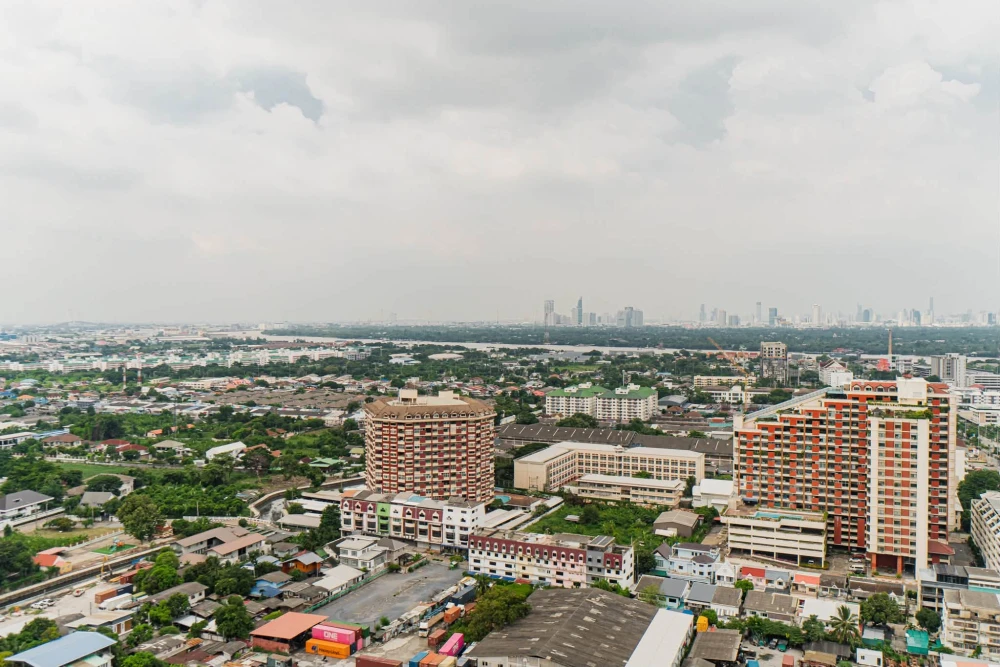 Condo for rent at Regent Bangna, 30th floor with a river view. Fully furnished and ready for immediate move-in—just bring your personal belongings. Do