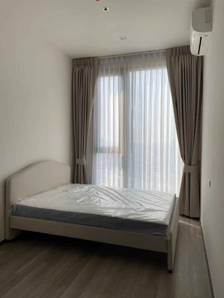 Condo for rent: Rhythm Charoenkrung Pavilion, large and spacious room, comes with usable space, hurry and reserve.