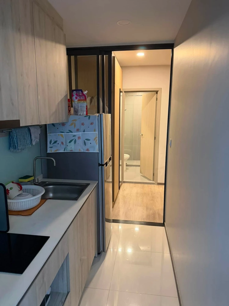 Condo for rent at Salaya One Residences. The unit is partitioned into separate, well-defined zones. Amazing price! Book now!