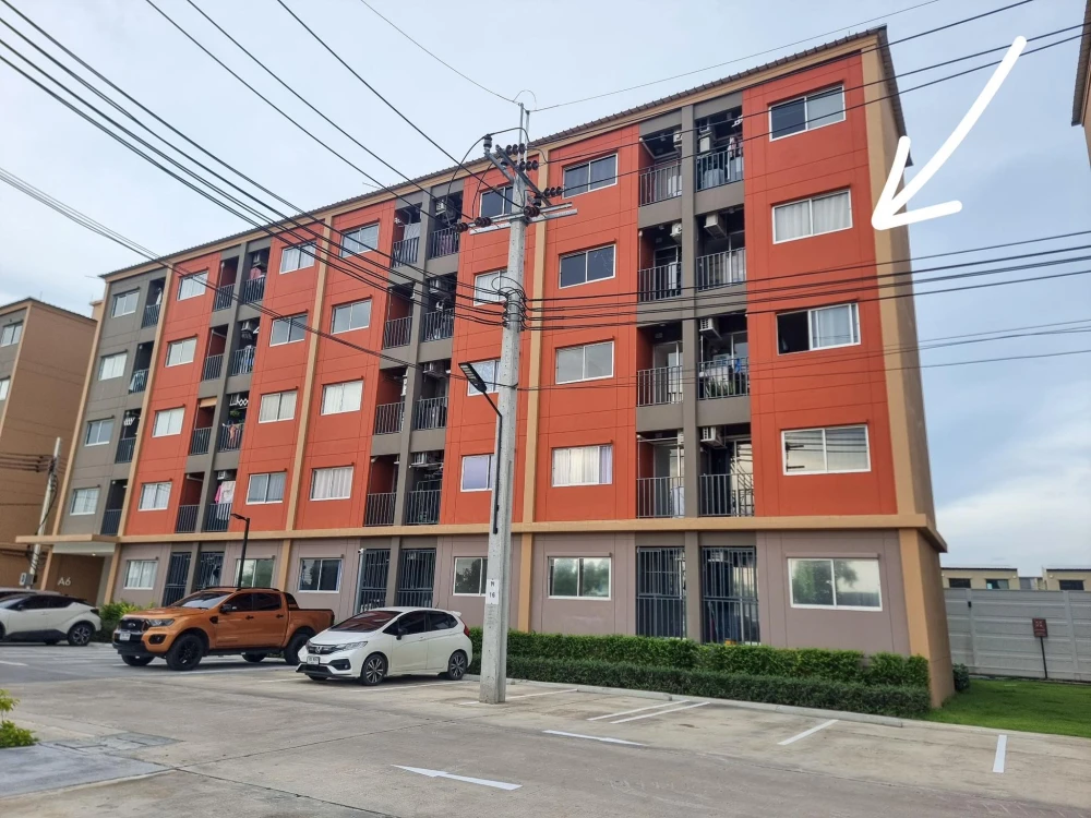 Condo for rent at Sena Kith Bangna - KM.29. The unit is partitioned into separate, clearly defined zones. Affordable price. Book now, don't miss out!