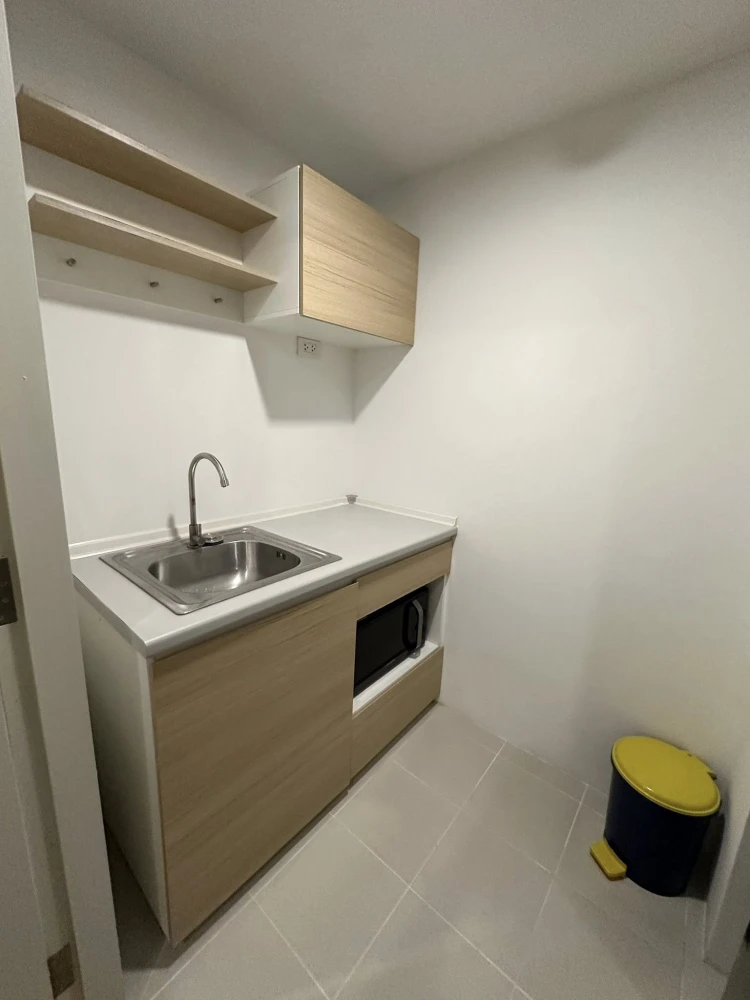 Condo for rent at Sena Kith Chalong Krung-Ladkrabang. Nice room, complete amenities, great price. Book now!