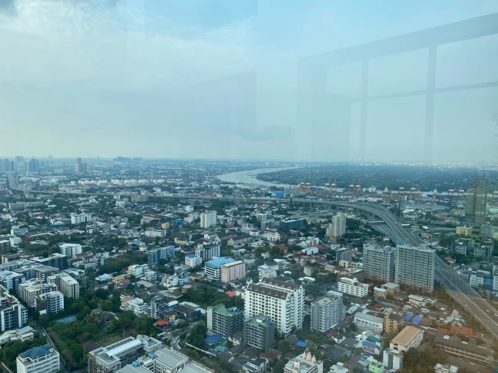Condo for rent at Siamese Sukhumvit Onnut. Spacious rooms with ample living space. Convenient and fully equipped. Book now, don't wait!