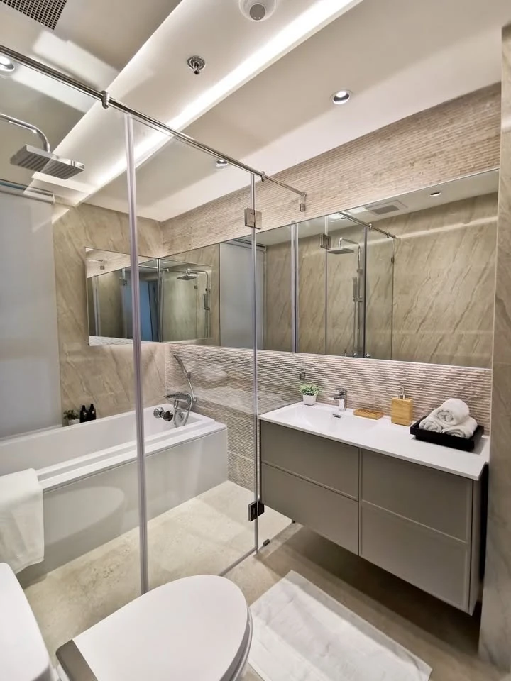 Condo for rent at Sky Walk & Weltz Residence. Spacious and comfortable rooms with plenty of usable space. Amazing price! Book now!