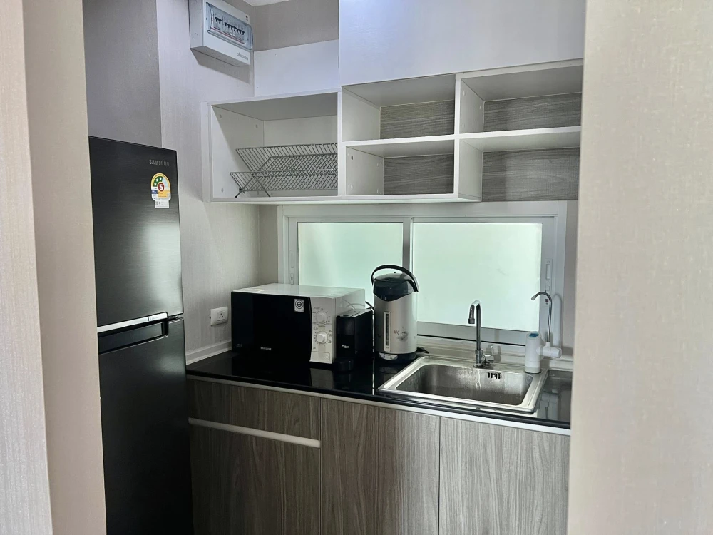 Condo for rent at Sucharee Life Laksi-Chaengwattana. Ready to move in, fully furnished. Just bring your belongings!