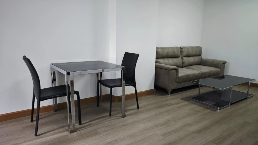 Condo for rent Supalai City Resort Ratchada-Huai Khwang, spacious room, lots of usable space. If you don't book, you'll regret it.