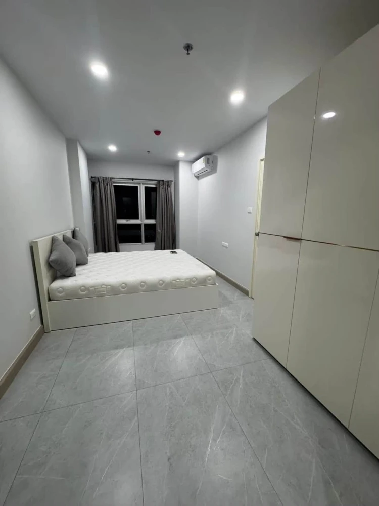 Condo for rent at Supalai Veranda Phasi Charoen Station. Spacious rooms with ample living space. Book now before you miss this opportunity!