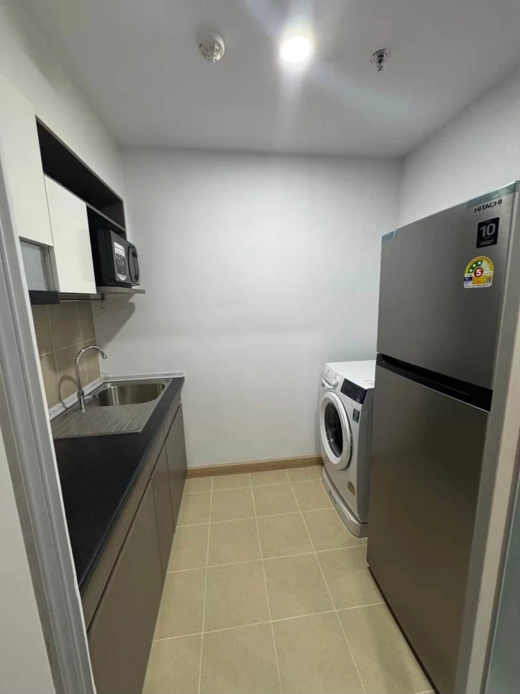 Condo for rent at Supalai Veranda Phasi Charoen Station. Spacious rooms with ample living space. Book now before you miss this opportunity!