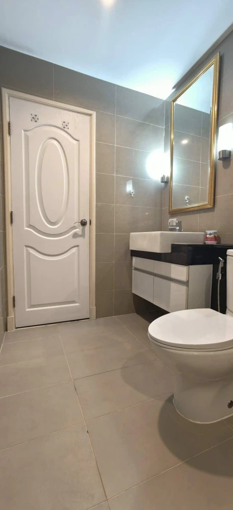 Condo for rent at Supalai Wellington. Ready to move in, fully furnished. Book now, don't miss out!