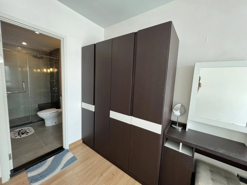 Condo for rent at Supalai Wellington 2. Spacious unit with ample living space. Convenient and fully furnished. Move in now!