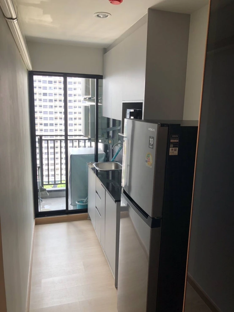 Condo for rent at Terra Residence. Well-partitioned rooms, great price, convenient and fully furnished. Book now!