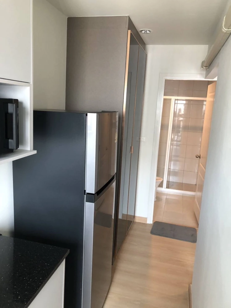 Condo for rent at Terra Residence. Well-partitioned rooms, great price, convenient and fully furnished. Book now!