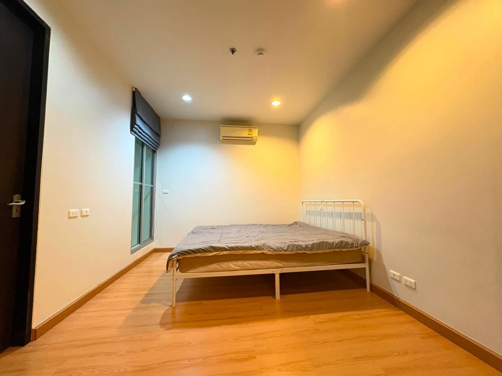 Condo for rent at The Address Siam. Spacious and comfortable unit with efficient use of space. Convenient and fully equipped. Book today!