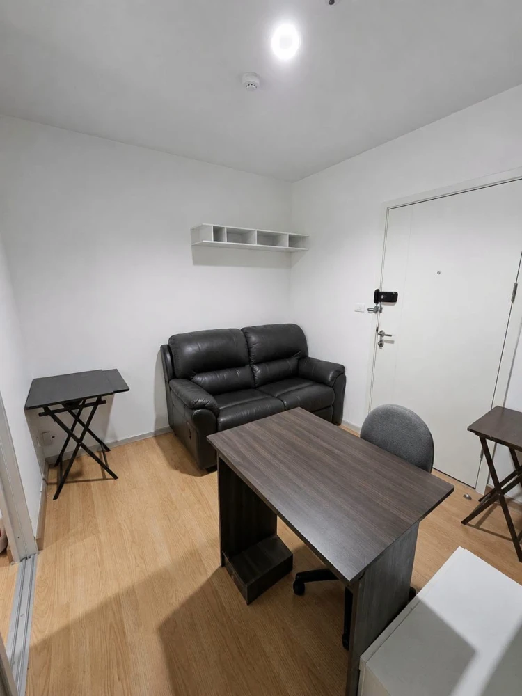 Condo for rent at The Aspire Rama 4. Ready to move in. Full amenities. Book now! Don't miss out!