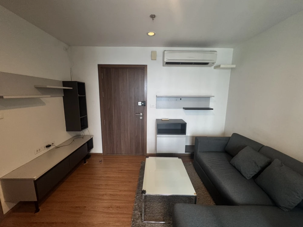ให้เช่าคอนโด The base Sukhumvit 77 ห้องพร้อมอยู่ สิ่งอำนวยความสะดวกครบ มาจองเลย อย่าพลาดเด็ดขาด