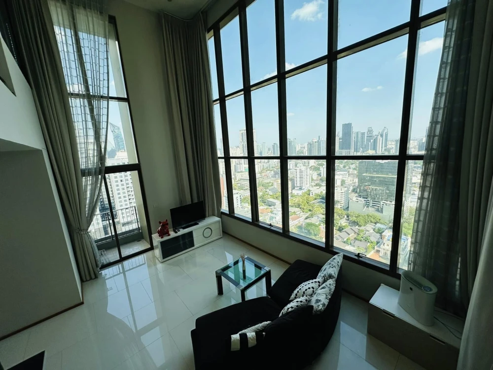 Condo for rent: The Emporio Place Duplex, 2 bedrooms, high floor, beautiful view, come and reserve today, don't miss out.