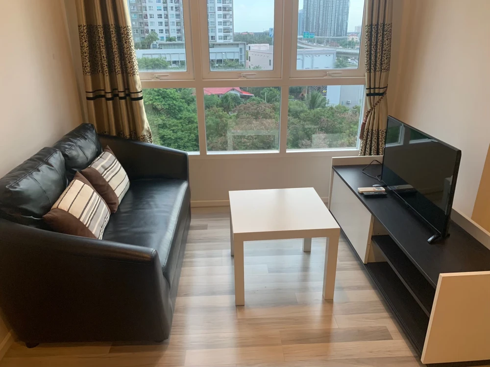 Condo for rent at The Key Wutthakat. Nice unit with complete amenities. Just bring your suitcase and move in! Don't wait!