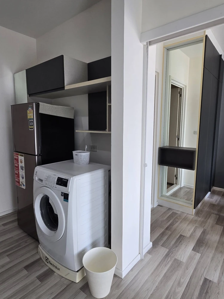 Condo for rent at The Key Wutthakat. Ready to move in, fully furnished, great price. Book now! Don't miss out!
