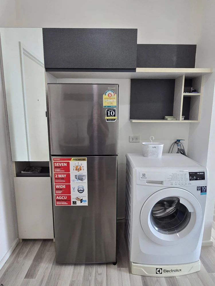 Condo for rent at The Key Wutthakat. Ready to move in, fully furnished, great price. Book now! Don't miss out!