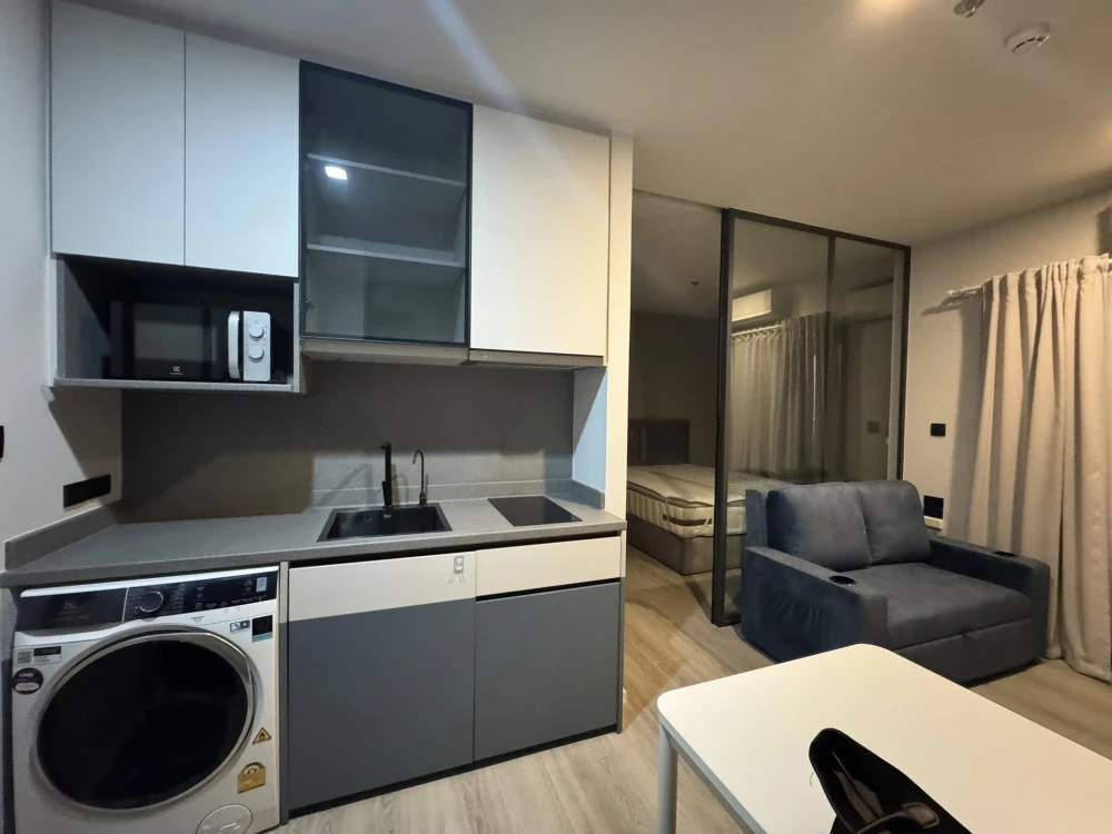 Condo for rent at The Key Rama 3. Fully furnished and equipped with appliances. Just bring your personal belongings and move in! Don't miss out!