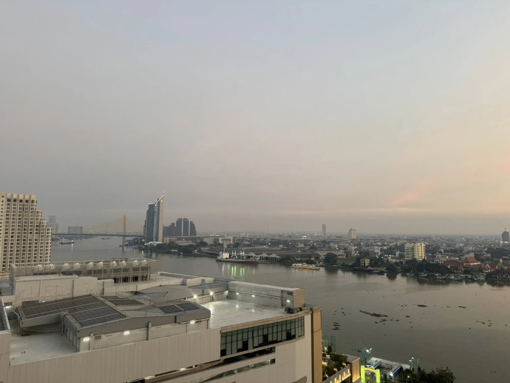 Condo for rent at The Key Rama 3. Fully furnished and equipped with appliances. Just bring your personal belongings and move in! Don't miss out!