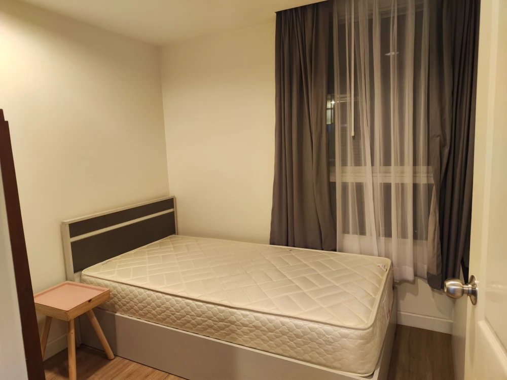 Condo for rent: The Kris 7 Ratchada 17, large room, comfortable living, comes with a lot of usable space. If you miss it, you will regret it later.