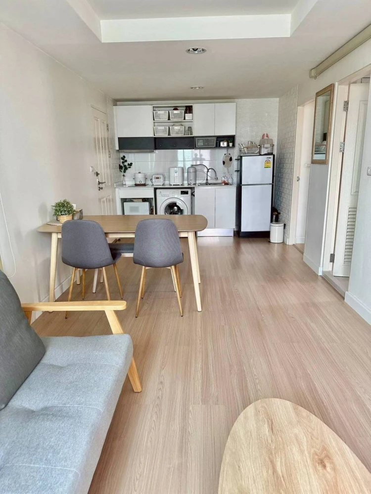 Condo for rent at The Kris Ratchada 17. Fully furnished and ready to move in. Complete amenities. Book now! Don't miss out!