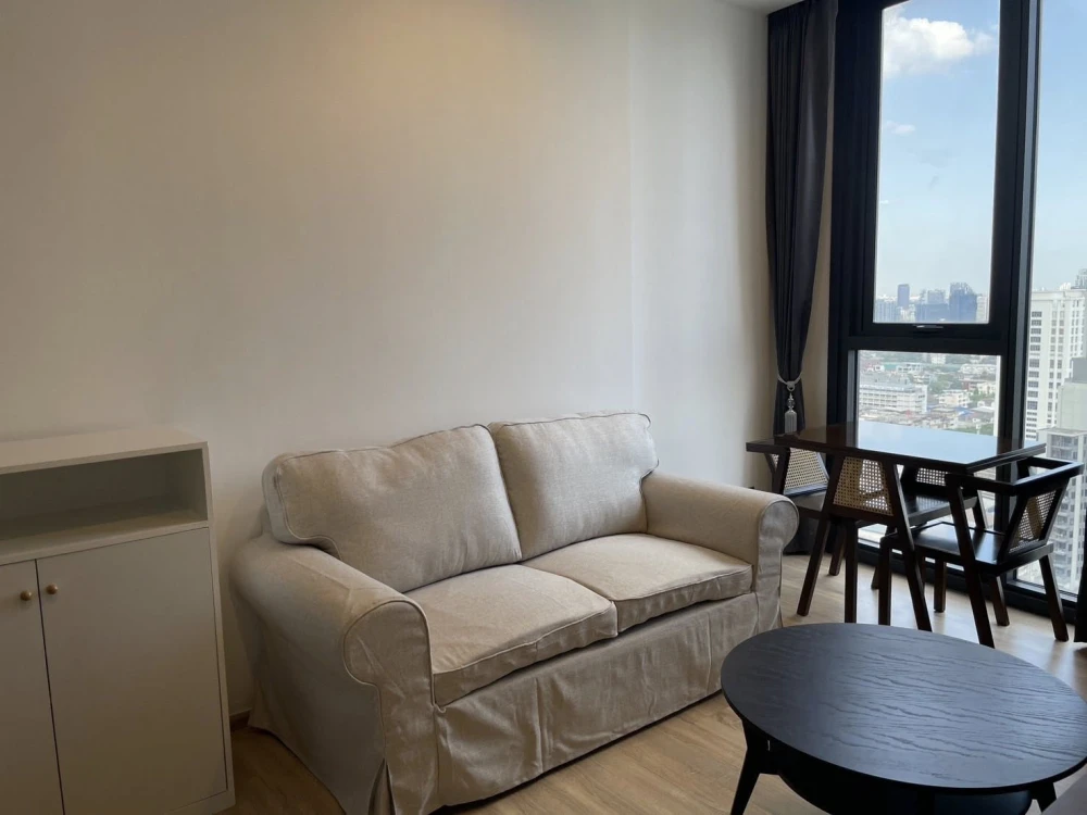 Condo for rent at The Line Phahon-Pradipat. Ready to move in, fully furnished, great price. Book now, don't miss out!
