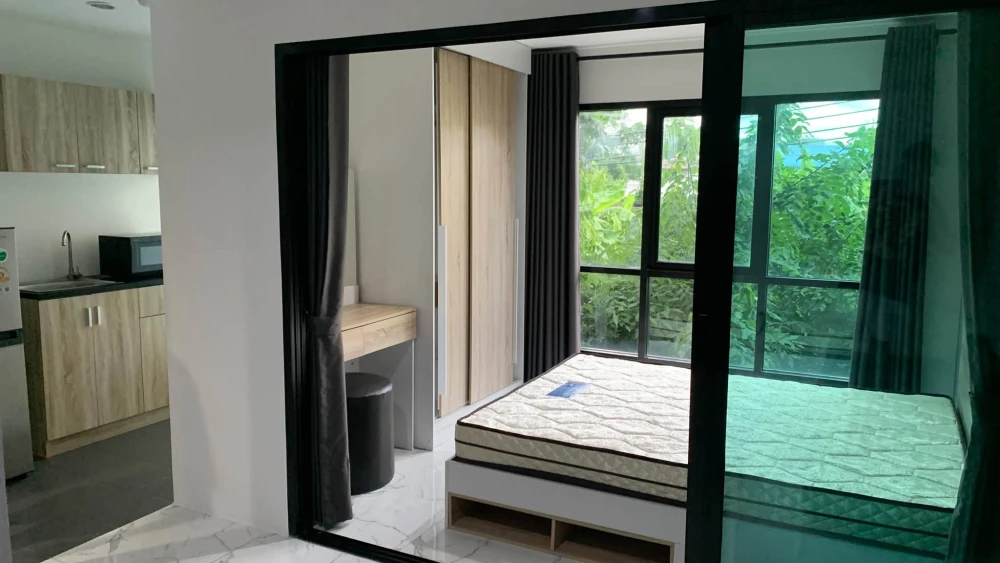 Condo for rent at The Midtown Chaengwattana. Features a well-partitioned layout with clearly defined zones. Affordable price—book now, don't wait!