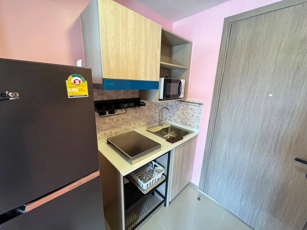 Condo for rent at The Muve Ram 22. Fully furnished and ready to move in. Just bring your suitcase!