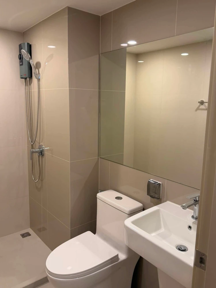 Condo for rent at The Origin Phahol57. Ready to move in, fully furnished, great price. Book today!