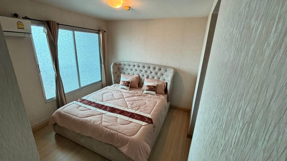Condo for rent at The Parkland Srinakarin. Spacious and comfortable unit with ample living space. Book now! images