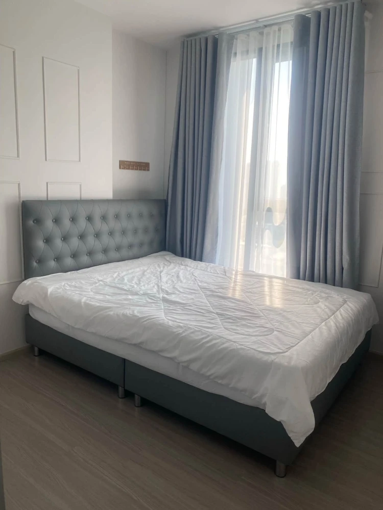 Condo for rent at The Parkland Phetkasem 56—move-in ready! Fully equipped with amenities and offered at a fantastic price. Book now—don't miss out!